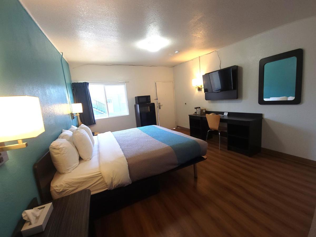 Othello Inn And Suites Ngoại thất bức ảnh